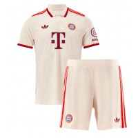 Maglie da calcio Bayern Munich Aleksandar Pavlovic #45 Terza Maglia Bambino 2024-25 Manica Corta (+ Pantaloni corti)